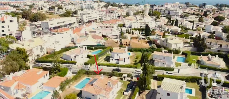 Casa de Cidade T3 em Albufeira e Olhos de Água de 123 m²