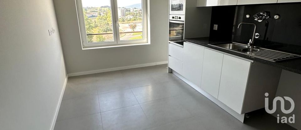 Apartamento T2 em Torres Novas (Santa Maria, Salvador e Santiago) de 86 m²