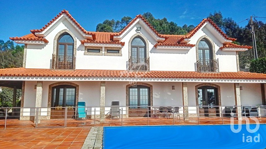 Gîte T4 à Infantas de 319 m²