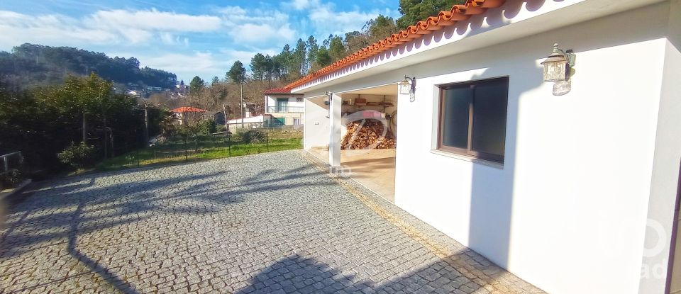 Gîte T4 à Infantas de 319 m²