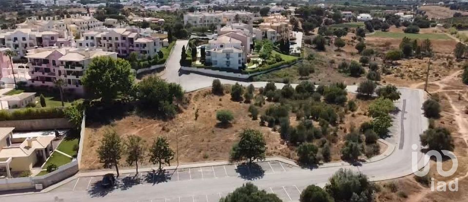 Terrain à bâtir à Albufeira e Olhos de Água de 7 925 m²