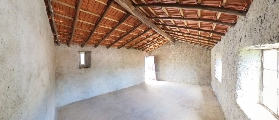 Maison T0 à Castanheira de Pêra e Coentral de 48 m²