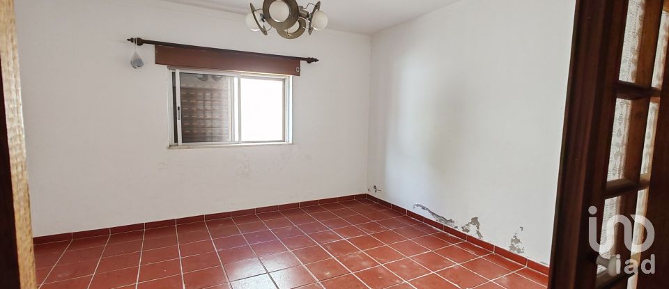 Casa T4 em Santo Varão de 163 m²