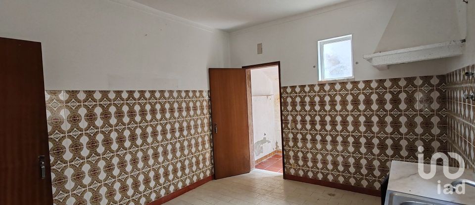 Casa T4 em Santo Varão de 163 m²