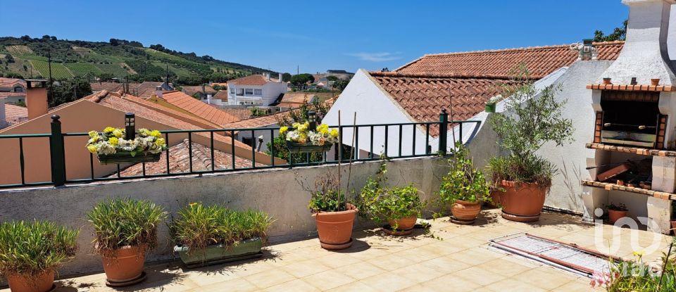 Maison traditionnelle T4 à Manique Do Intendente, Vila Nova De São Pedro E Maçussa de 231 m²