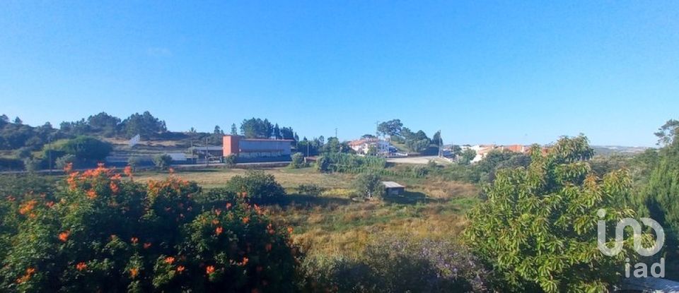 Casa / Villa T3 em Venda do Pinheiro e Santo Estêvão das Galés de 281 m²