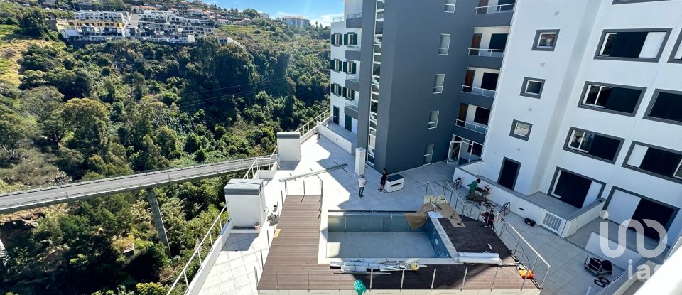 Apartamento T2 em Caniço de 153 m²