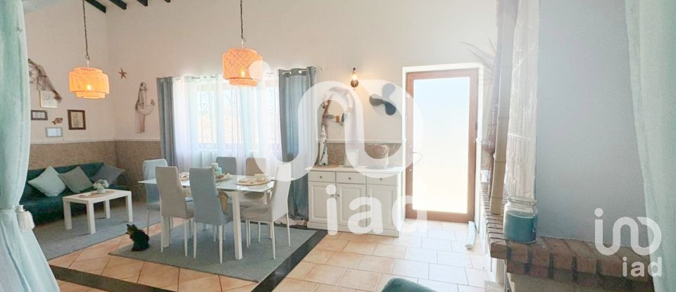 Casa tradicional T3 em Luz de Tavira e Santo Estêvão de 116 m²