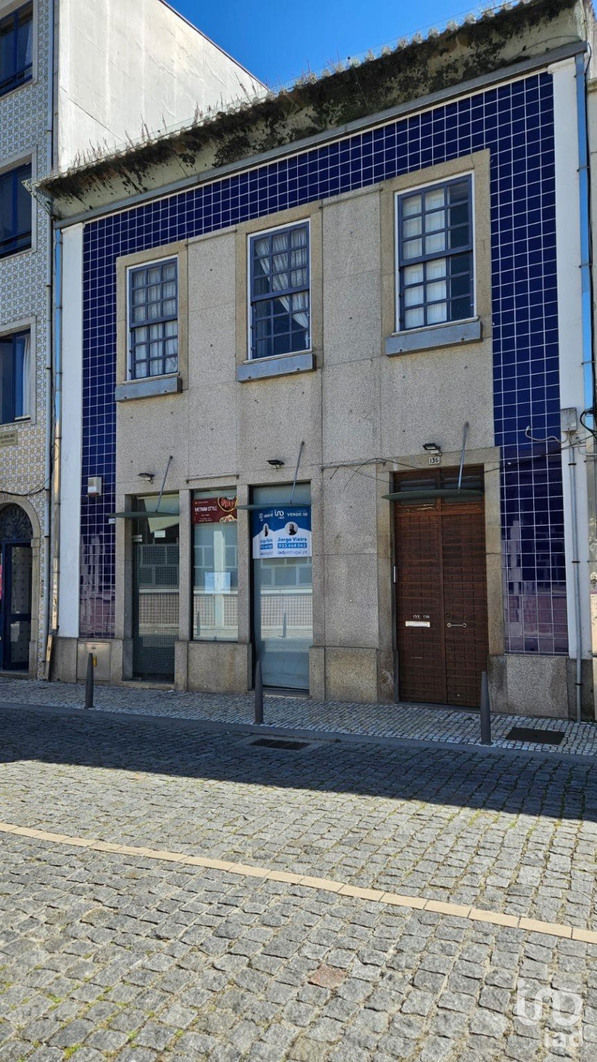 Block of flats in Ovar, São João, Arada e São Vicente de Pereira Jusã of 240 m²