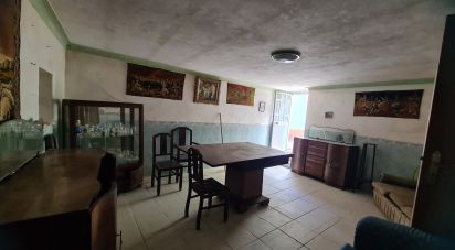 House T2 in Santo Quintino of 162 m²