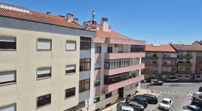 Apartment T3 in Alverca do Ribatejo e Sobralinho of 80 m²