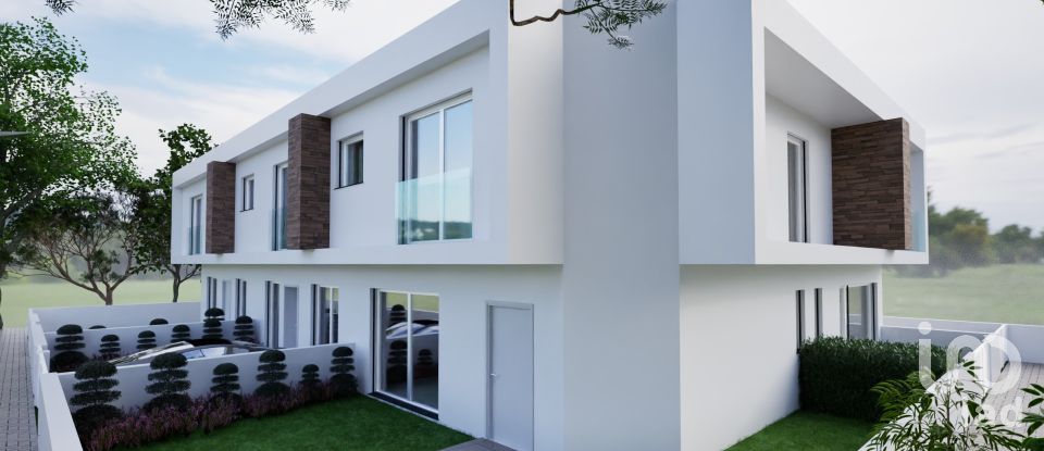 Maison T4 à Fernão Ferro de 156 m²