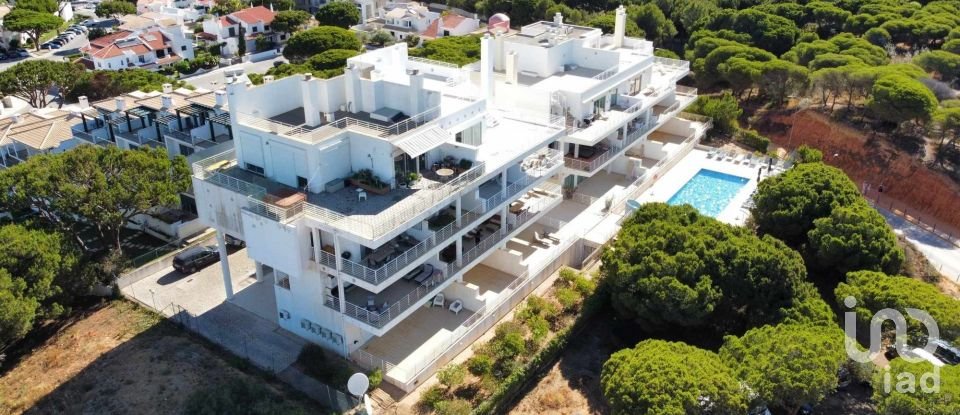 Duplex T3 em Albufeira e Olhos de Água de 96 m²