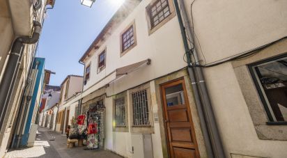 Traditional house T4 in Viana do Castelo (Santa Maria Maior e Monserrate) e Meadela of 110 m²