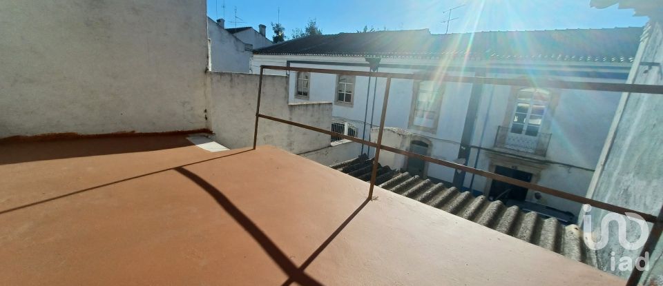 Traditional house T2 in Borba (Matriz) of 50 m²