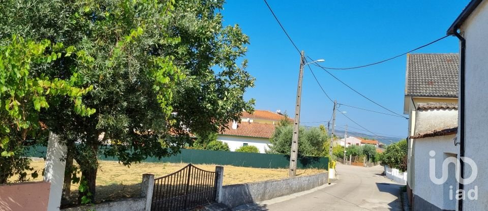 Building land in Poiares (Santo André) of 2,780 m²