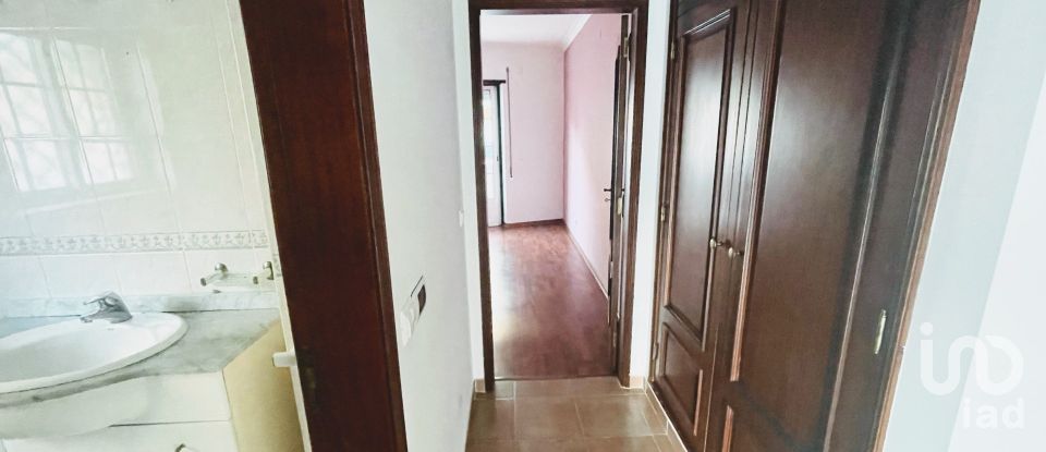 Apartamento T2 em Almeirim de 147 m²