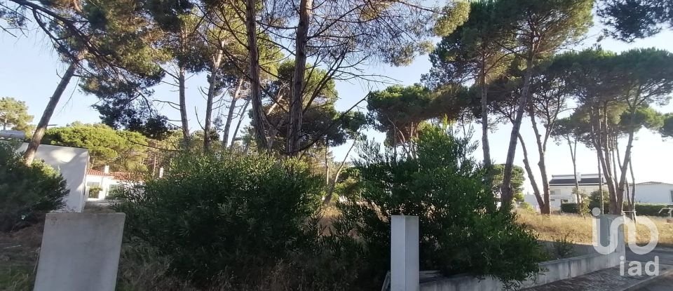 Terreno para construção em Sesimbra (Castelo) de 268 m²