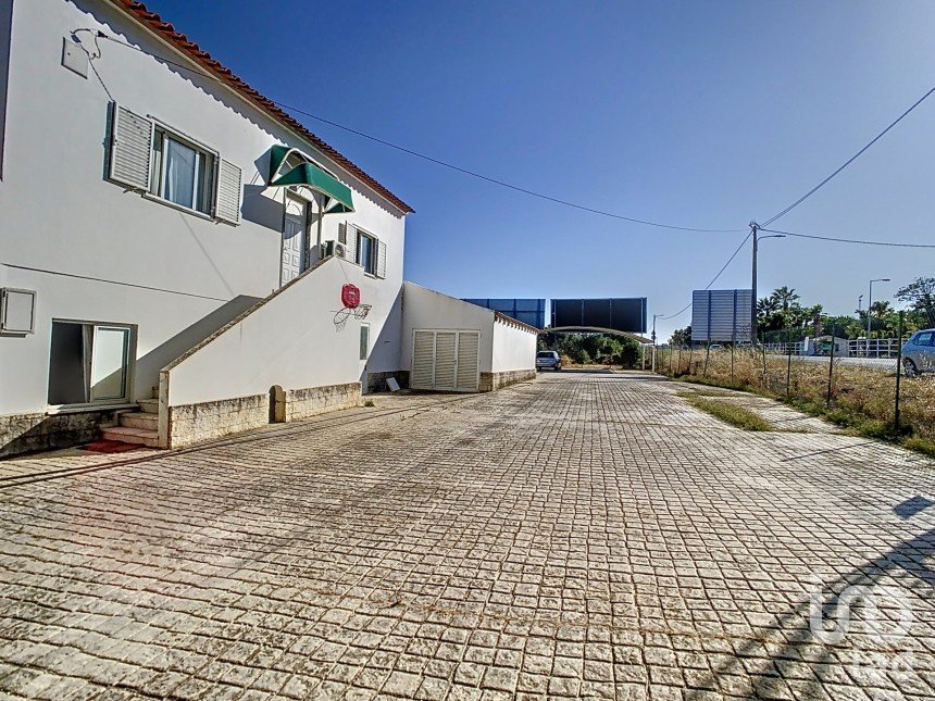 Quinta T5 em Mexilhoeira Grande de 411 m²