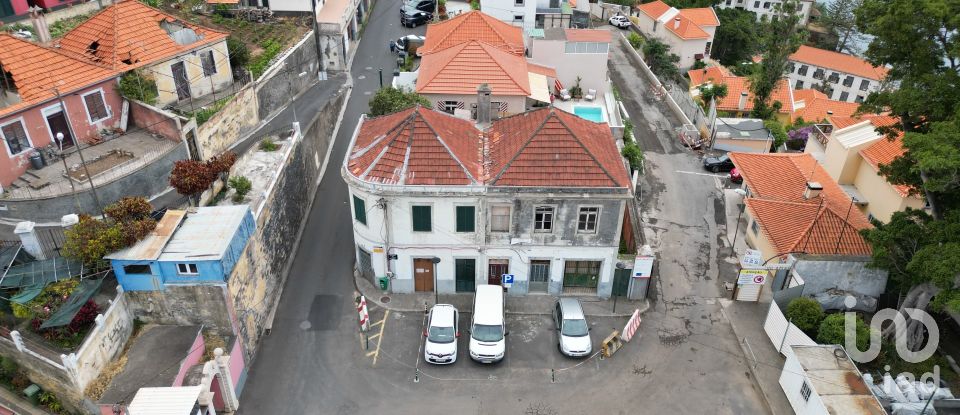 Casa T3 em Funchal (Santa Maria Maior) de 261 m²