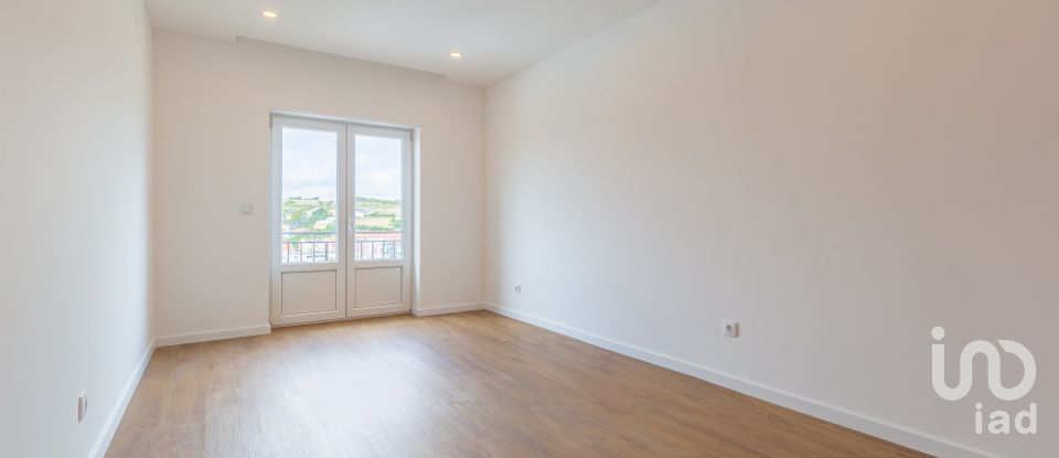 Appartement T3 à Lourinhã e Atalaia de 124 m²