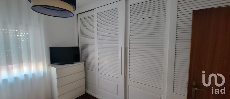 Apartment T2 in Caldas da Rainha - Nossa Senhora do Pópulo, Coto e São Gregório of 94 m²