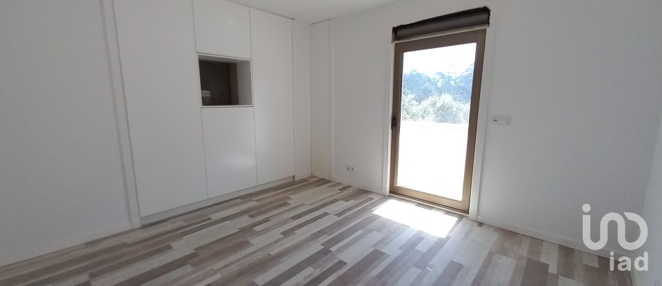 Maison T3 à Friastelas de 234 m²