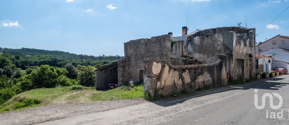 Casa T7 em Lousã e Vilarinho de 255 m²