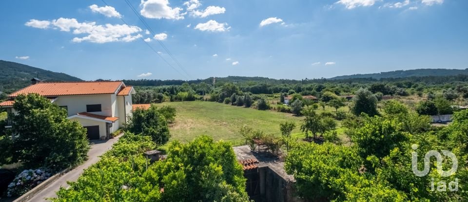 Casa T7 em Lousã e Vilarinho de 255 m²