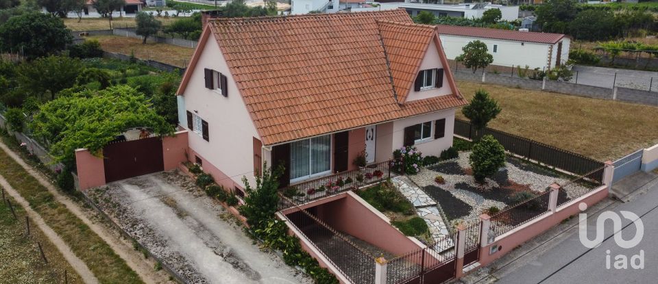 Maison traditionnelle T5 à Souto da Carpalhosa e Ortigosa de 170 m²