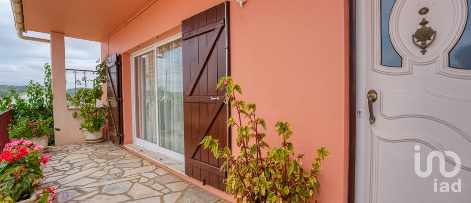 Traditional house T5 in Souto da Carpalhosa e Ortigosa of 170 m²