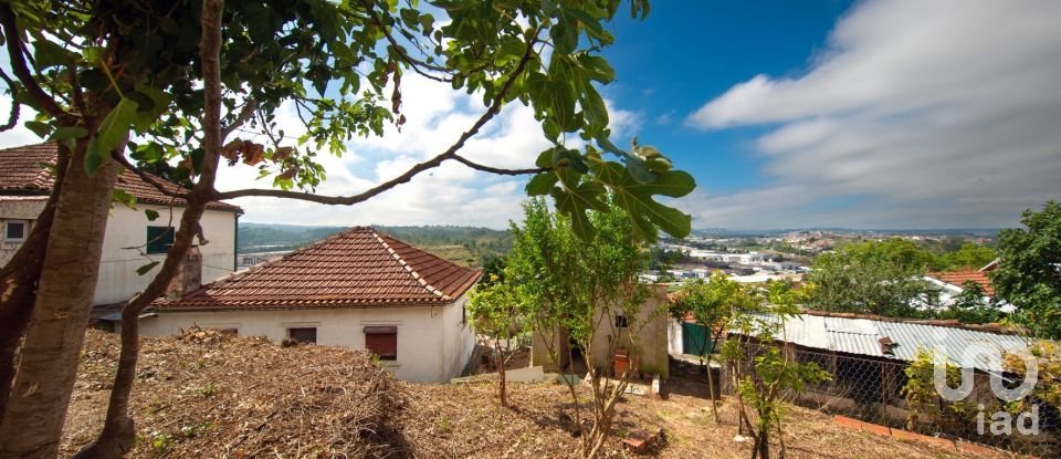 Casa de Cidade T3 em Eiras E São Paulo De Frades de 77 m²