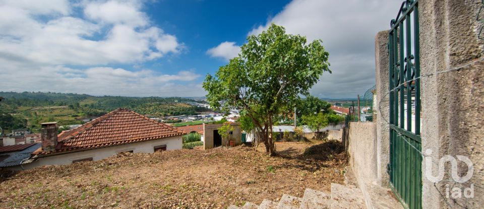 Casa de Cidade T3 em Eiras E São Paulo De Frades de 77 m²