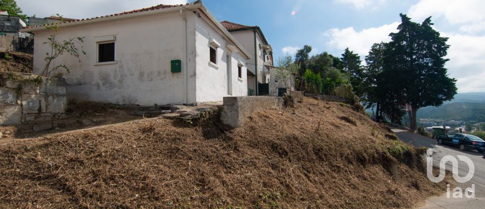 Casa de Cidade T3 em Eiras E São Paulo De Frades de 77 m²