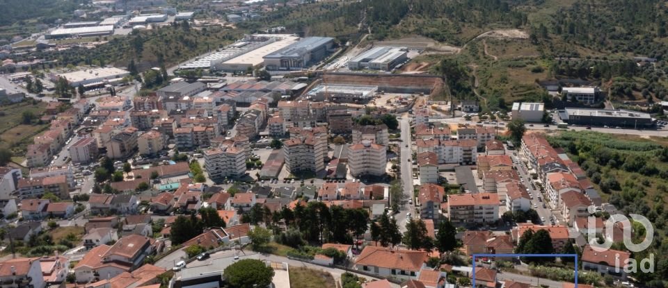 Casa de Cidade T3 em Eiras E São Paulo De Frades de 77 m²