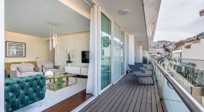 Apartment T3 in Funchal (Sé) of 117 m²