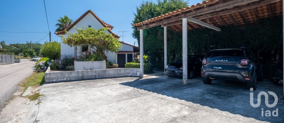 Gîte T3 à Candosa de 222 m²