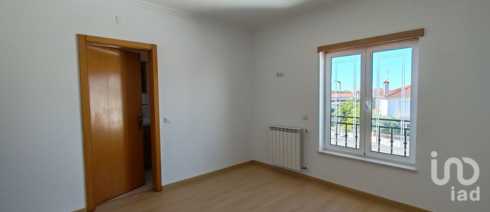 Town house T4 in Pombal of 342 m²