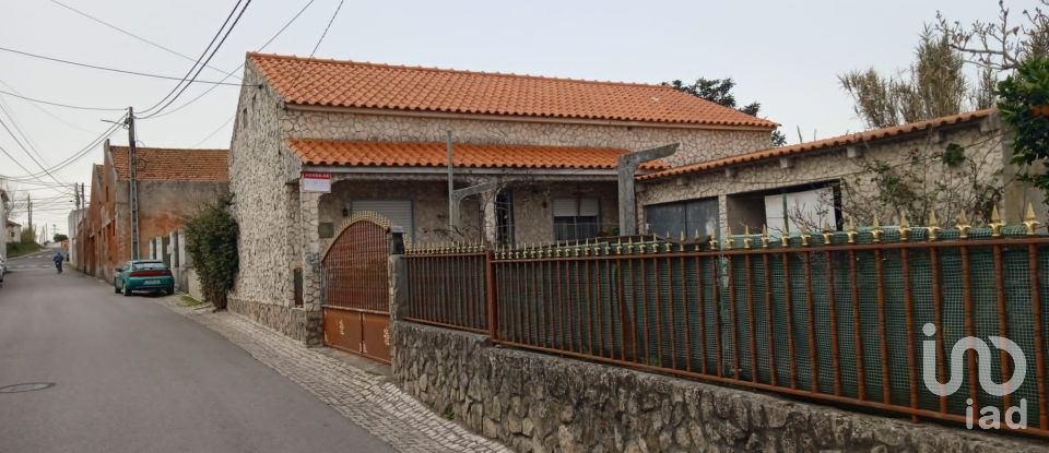 Casa de aldeia T4 em Tornada e Salir do Porto de 113 m²