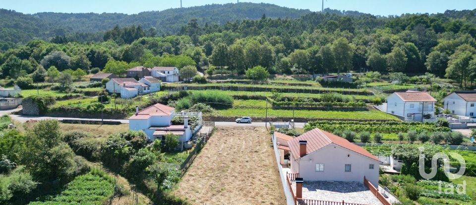 Terreno para construção em Vila Nova de 630 m²