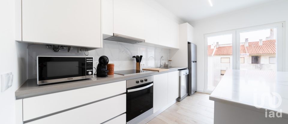 Appartement T2 à Atouguia da Baleia de 91 m²