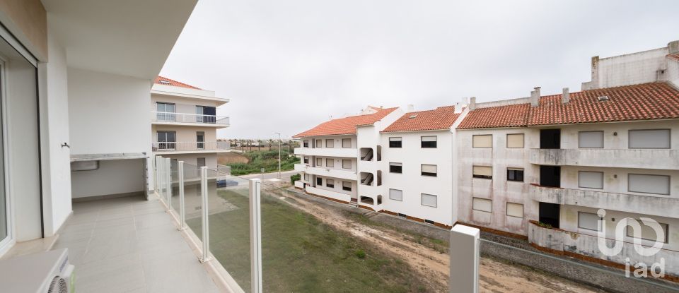 Apartment T2 in Atouguia da Baleia of 91 m²