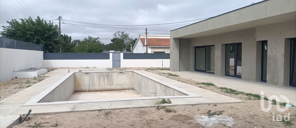 Chalé T4 em Quinta do Anjo de 322 m²