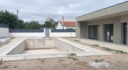 Lodge T4 in Azeitão (São Lourenço e São Simão) of 222 m²