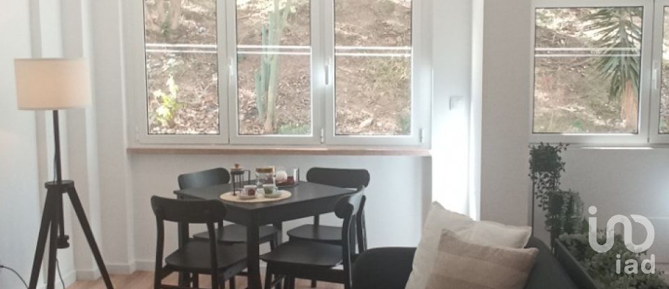 Apartamento T3 em Benfica de 74 m²