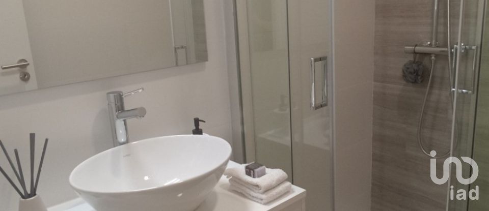 Appartement T3 à Benfica de 74 m²