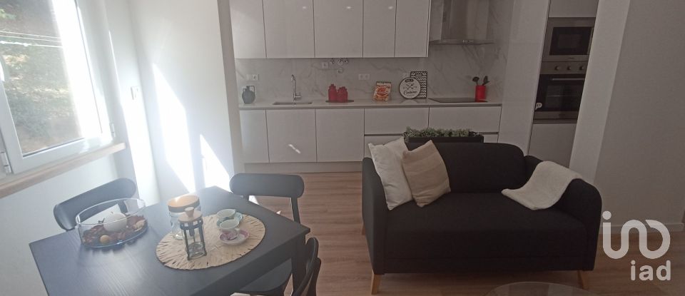 Appartement T3 à Benfica de 74 m²