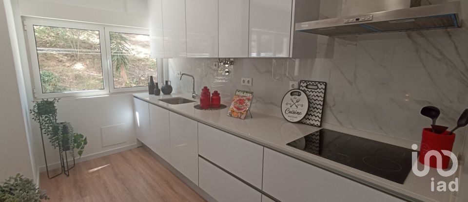 Appartement T3 à Benfica de 74 m²