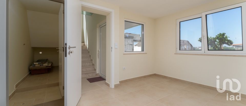 Maison T4 à São Pedro de Tomar de 195 m²