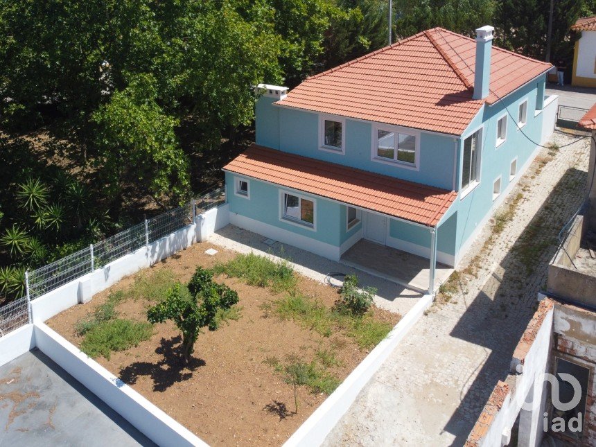 Casa / Villa T4 em São Pedro de Tomar de 195 m²